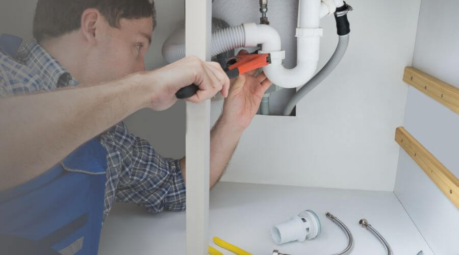 Local annual plumbing maintenance in La Pryor, TX